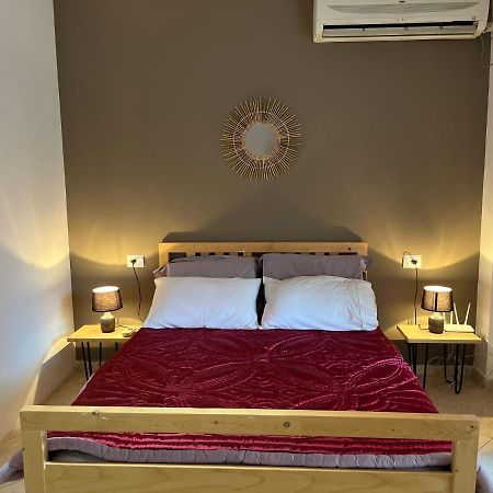Lungomare Vlore Con Garage Privato 2 Lägenhet Exteriör bild