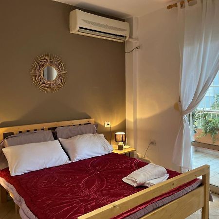 Lungomare Vlore Con Garage Privato 2 Lägenhet Exteriör bild